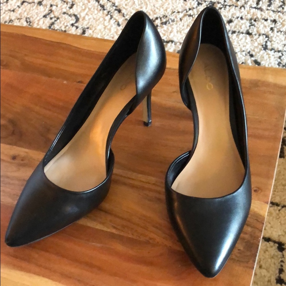 Black Leather Aldo Heels
